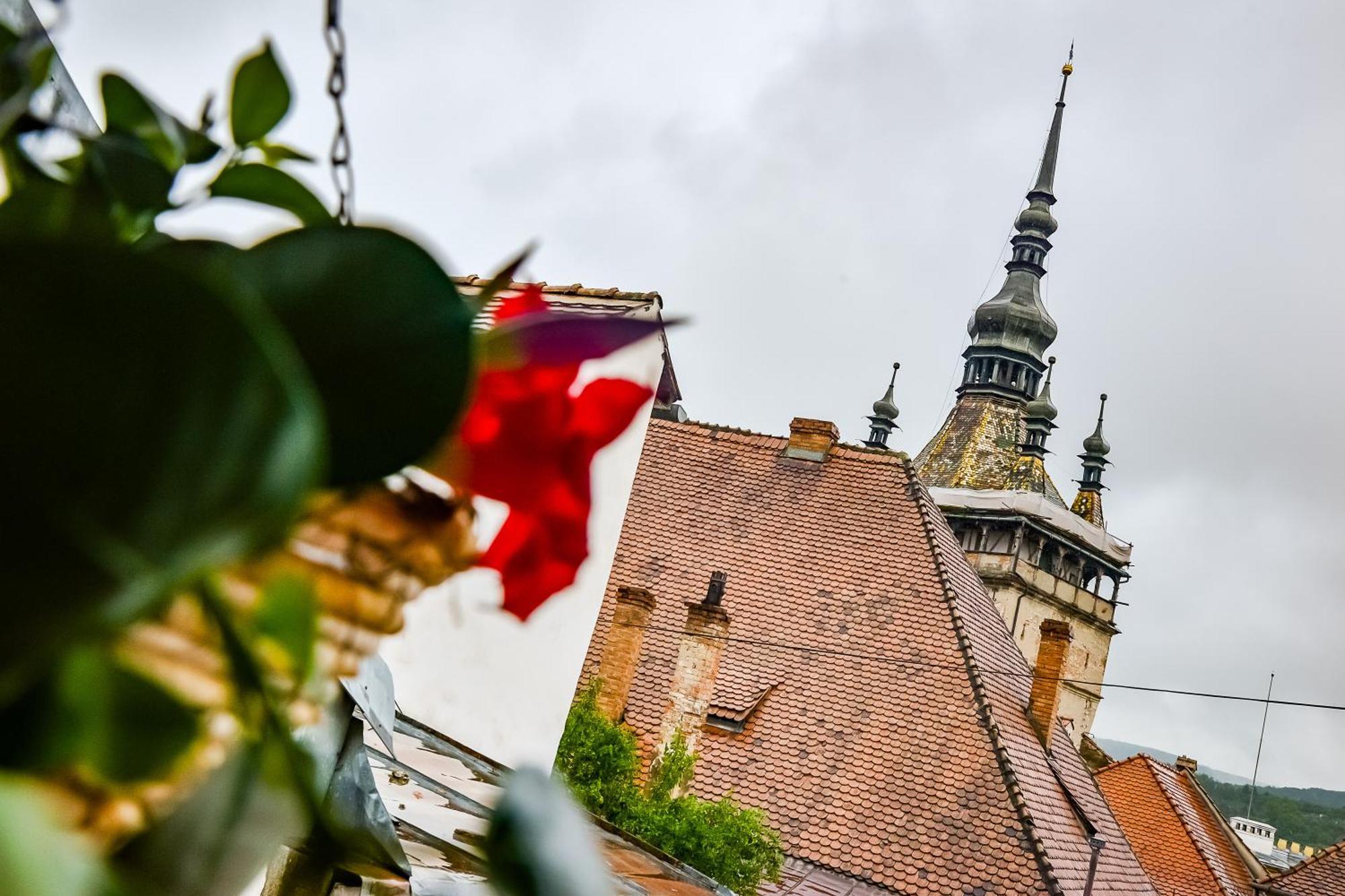 An Der Holztreppe Apartment Sighisoara Bagian luar foto