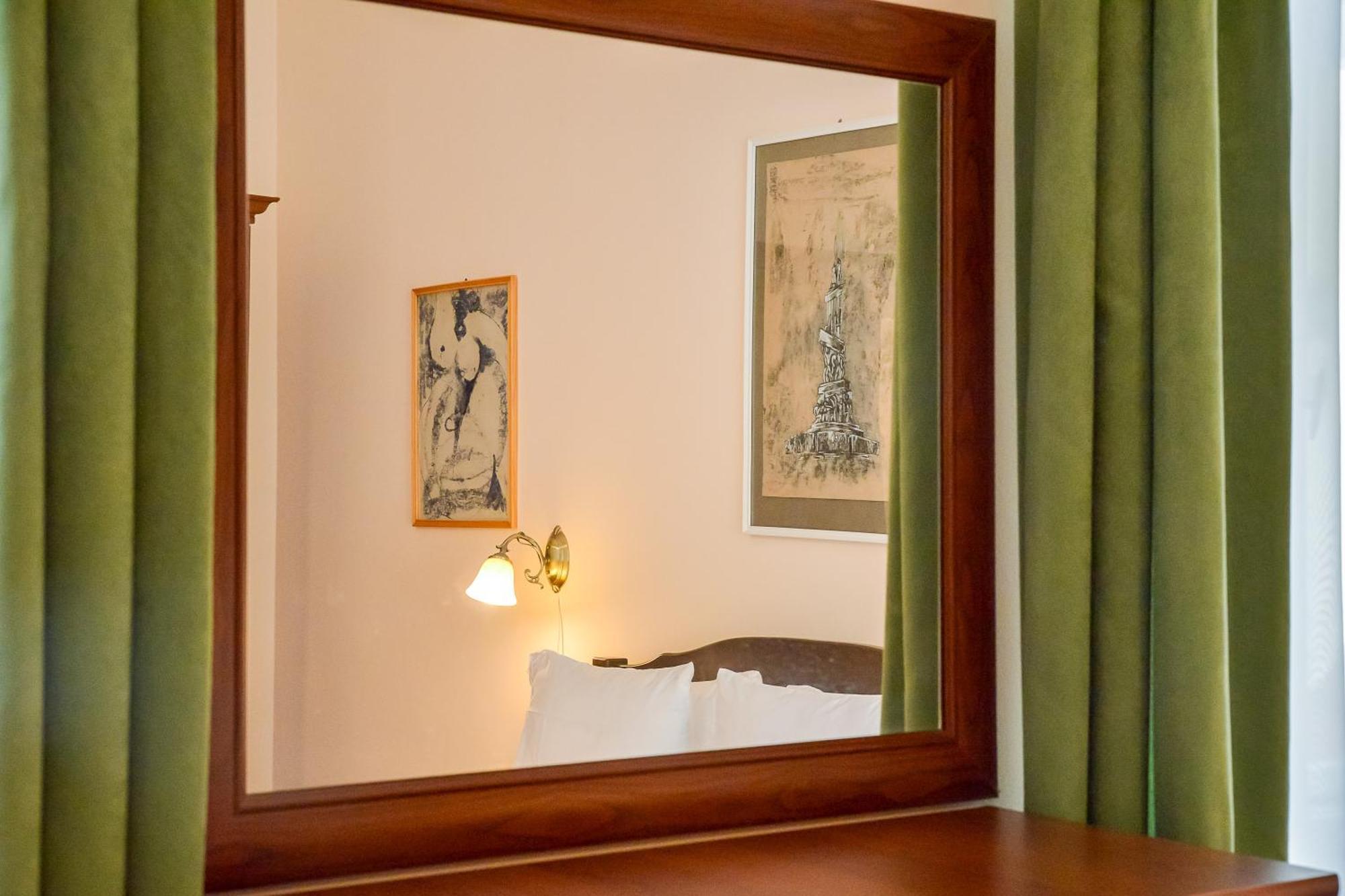An Der Holztreppe Apartment Sighisoara Bagian luar foto