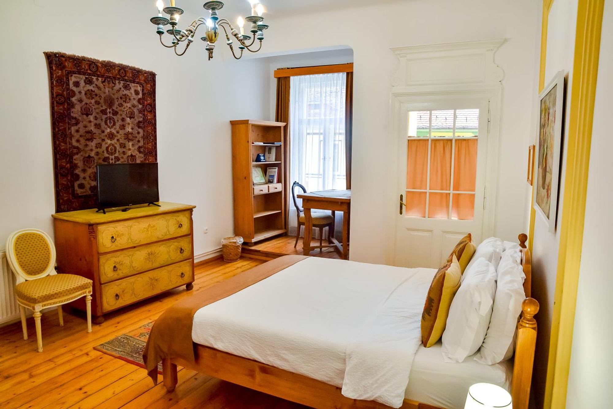 An Der Holztreppe Apartment Sighisoara Bagian luar foto