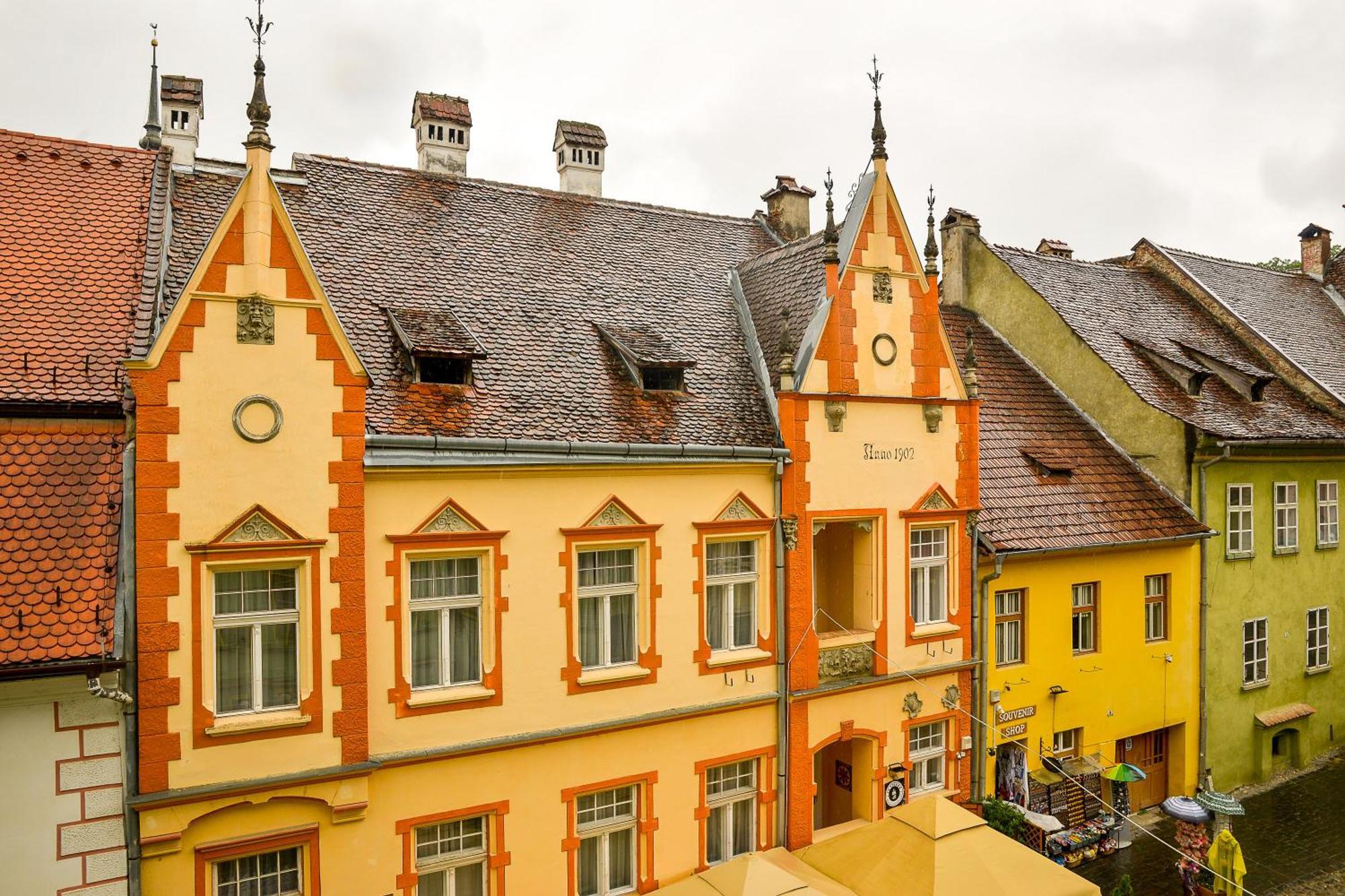 An Der Holztreppe Apartment Sighisoara Bagian luar foto