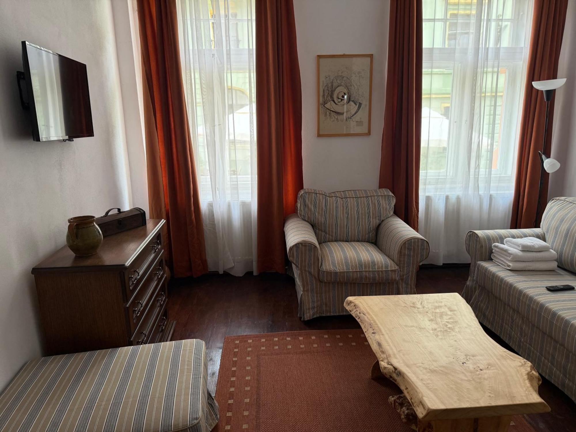 An Der Holztreppe Apartment Sighisoara Bagian luar foto